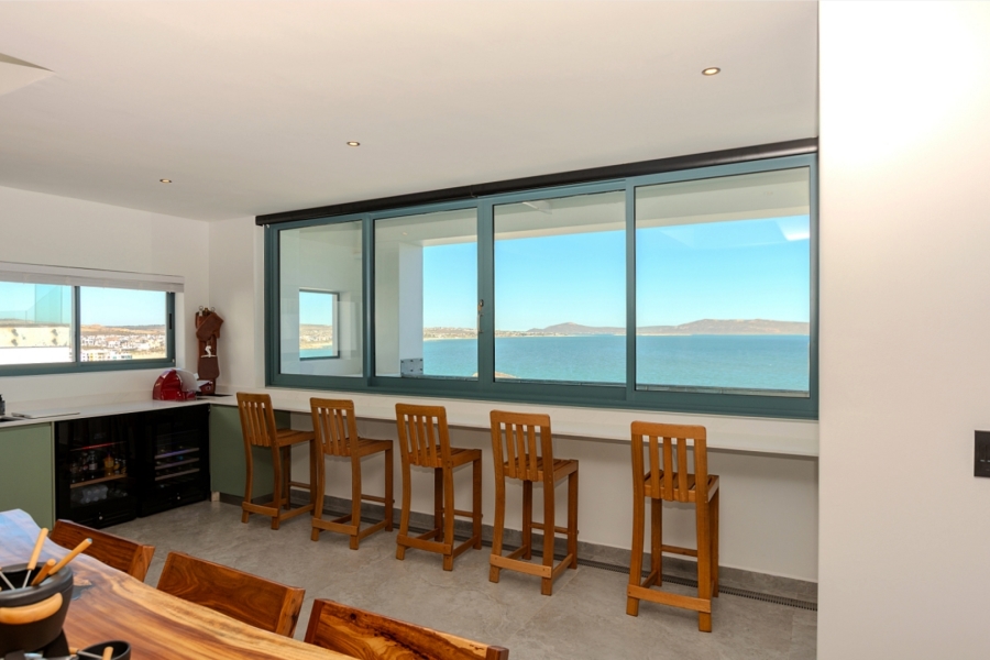 5 Bedroom Property for Sale in Mykonos Western Cape